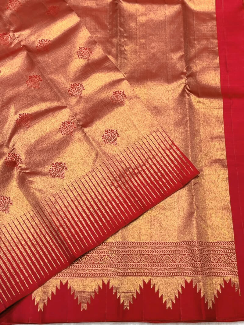 Luminous Red Pure Zari Weaving Banarasi Silk Saree With Snappy Blouse Piece - Image 6