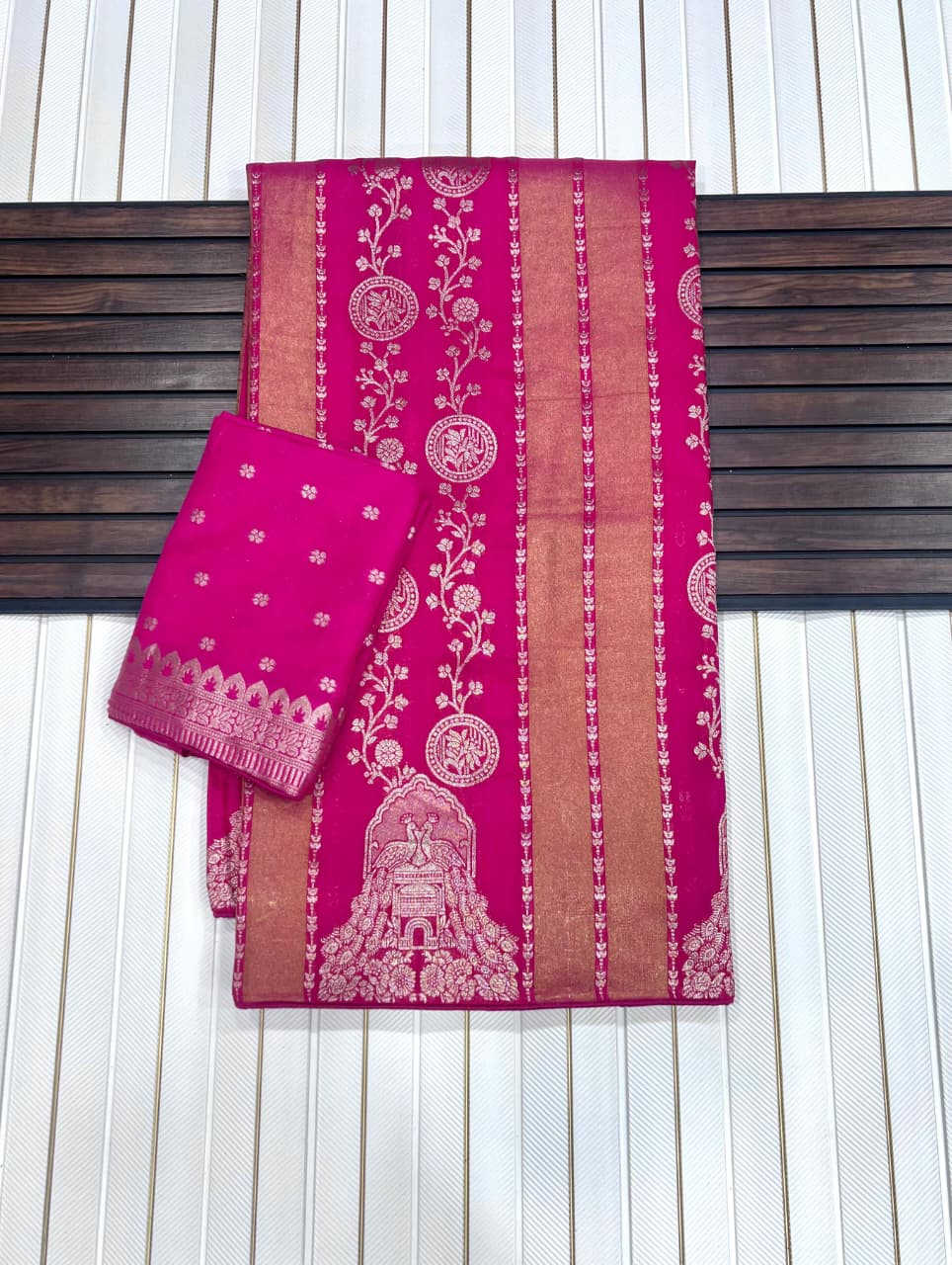 Lustrous Dark Pink Soft Banarasi Tissue Silk Saree With Innovative Blouse Piece - Image 2