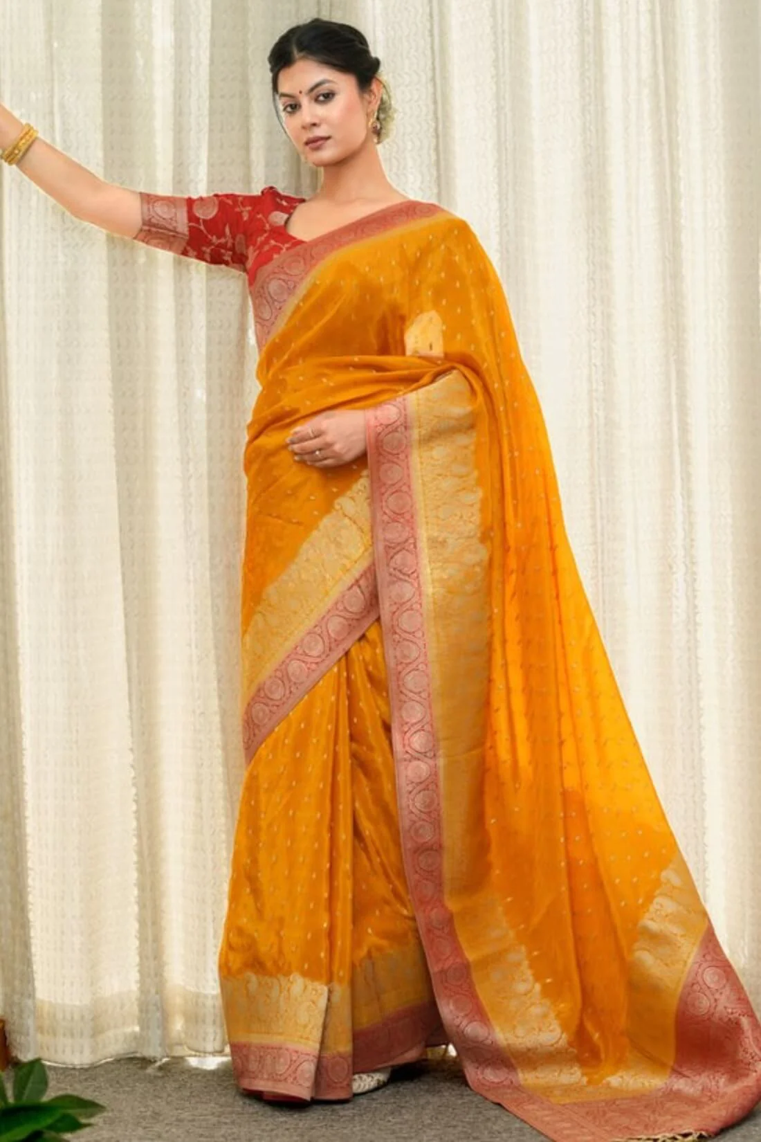 Lustrous Orange Soft Silk Saree With Elaborate Blouse Piece - Image 3