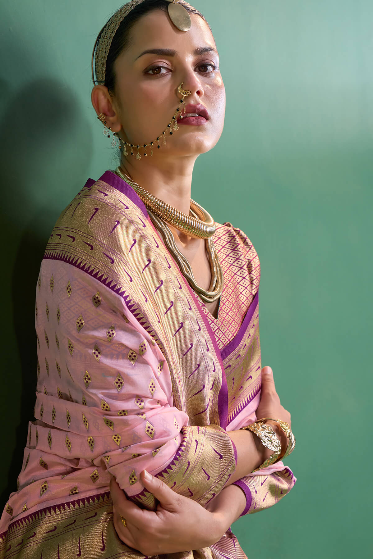 Luxuriant Baby Pink Organza Paithani Silk Saree With Traditional Blouse Piece - Image 4