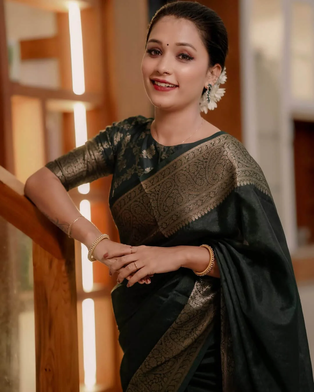 Luxuriant Dark Green Soft Silk Saree With Allure Blouse Piece - Image 2