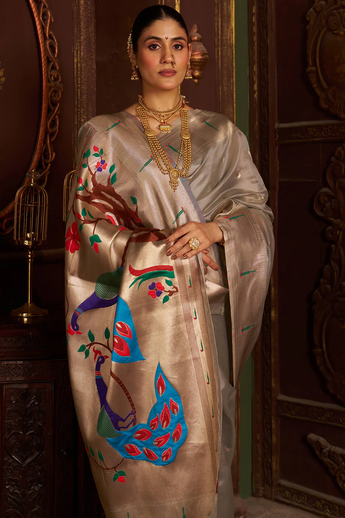 Luxuriant Grey Organza Paithani Silk Saree With Intricate Blouse Piece - Image 4