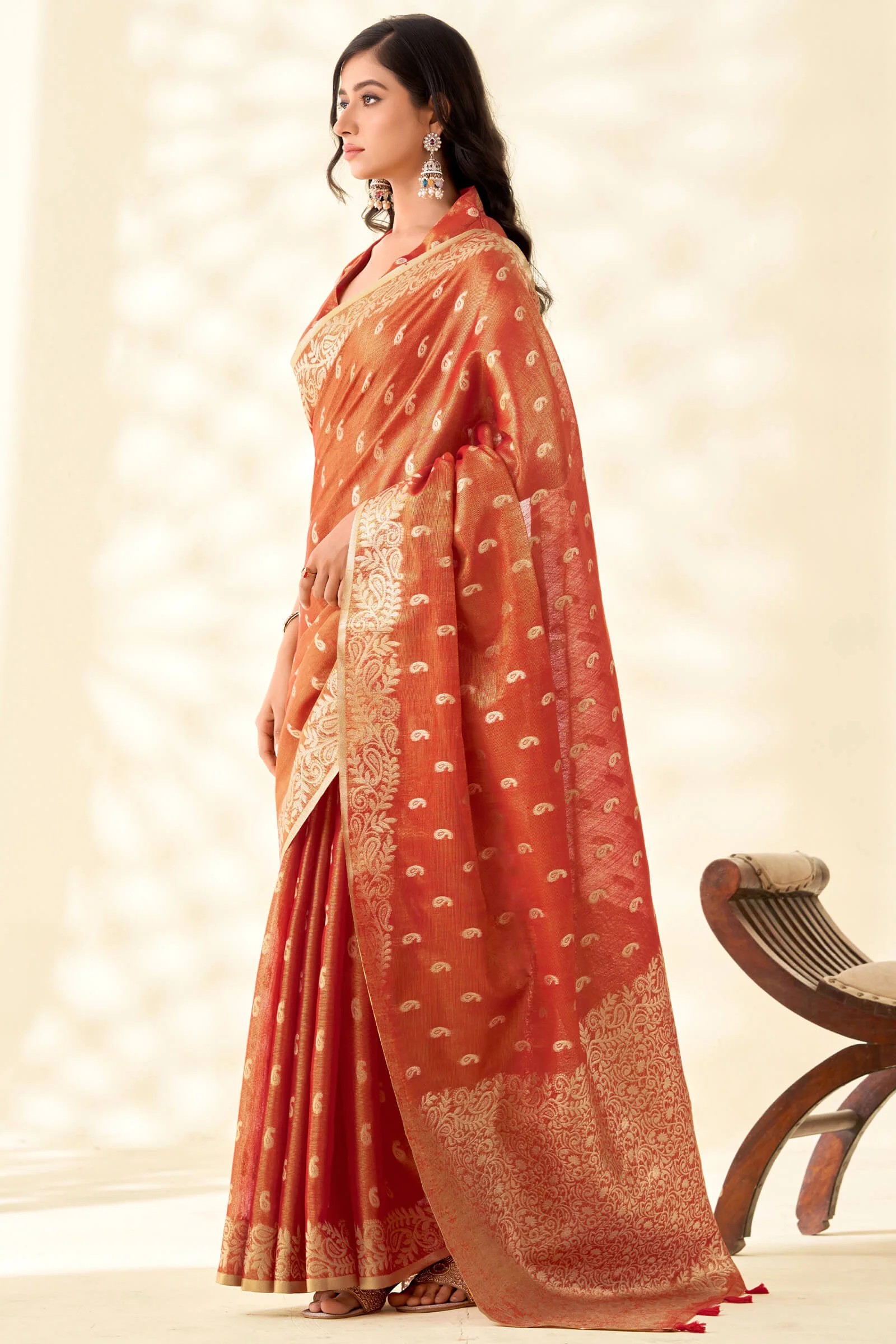 Luxuriant Red Soft Banarasi Tissue Silk Saree With Whimsical Blouse Piece - Image 3