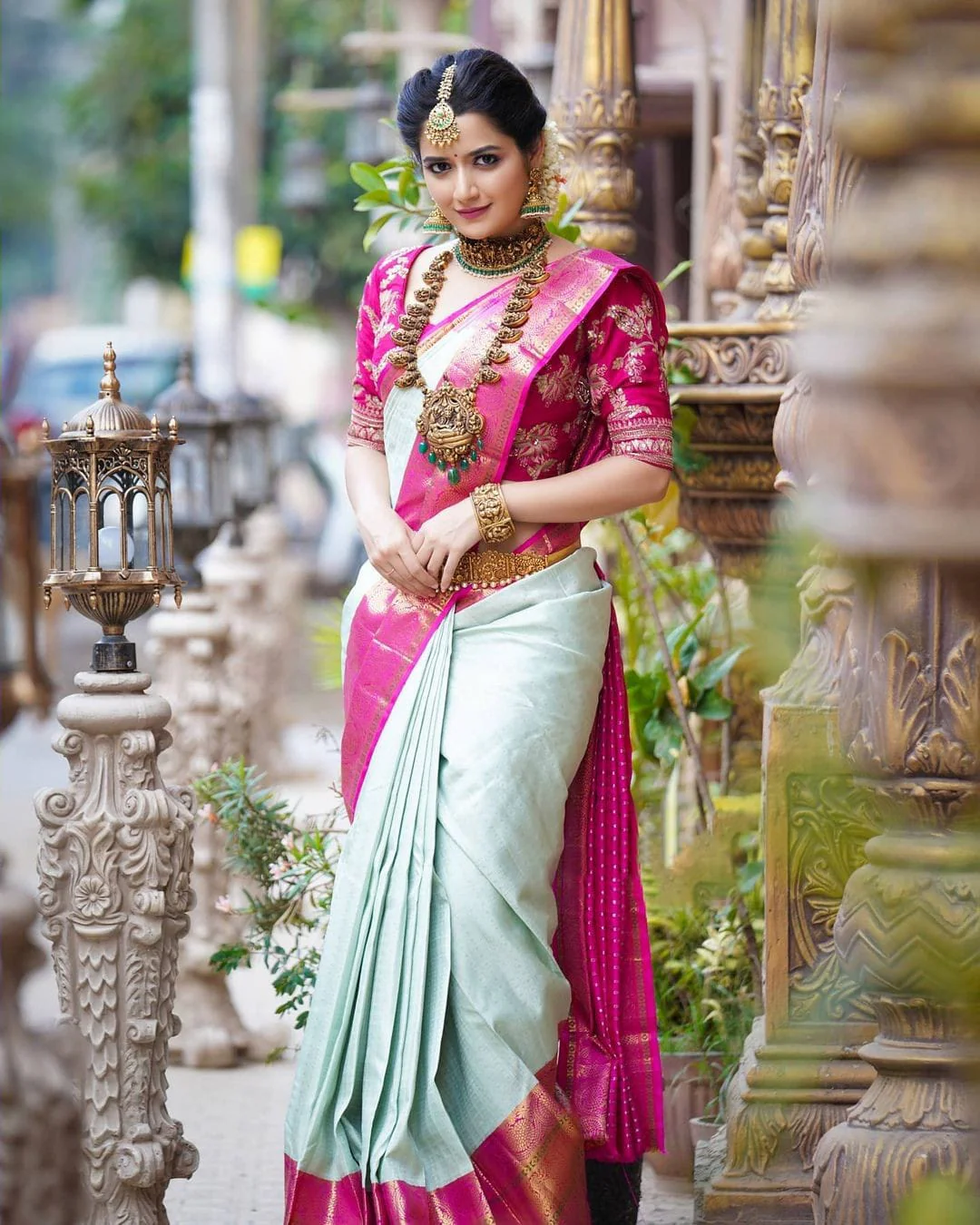 Luxuriant Sea Green Soft Banarasi Silk Saree With Smashing Blouse Piece - Image 5