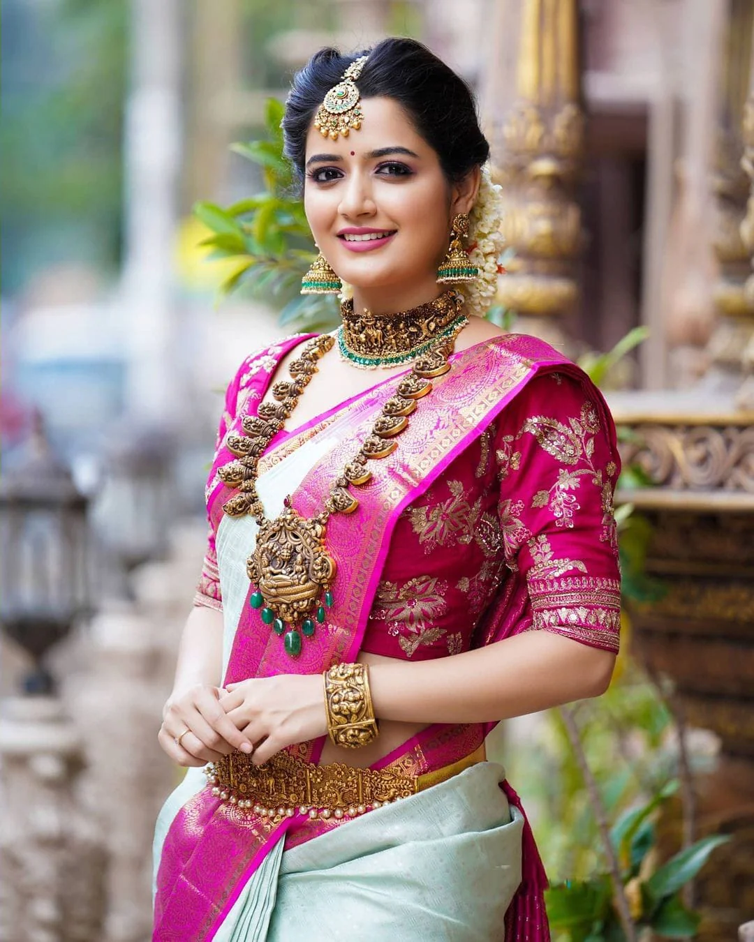 Luxuriant Sea Green Soft Banarasi Silk Saree With Smashing Blouse Piece - Image 6
