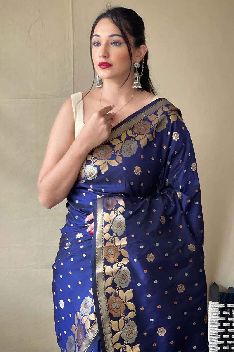 Magnetic Navy Blue Soft Banarasi Silk Saree With Incredible Blouse Piece - Image 2