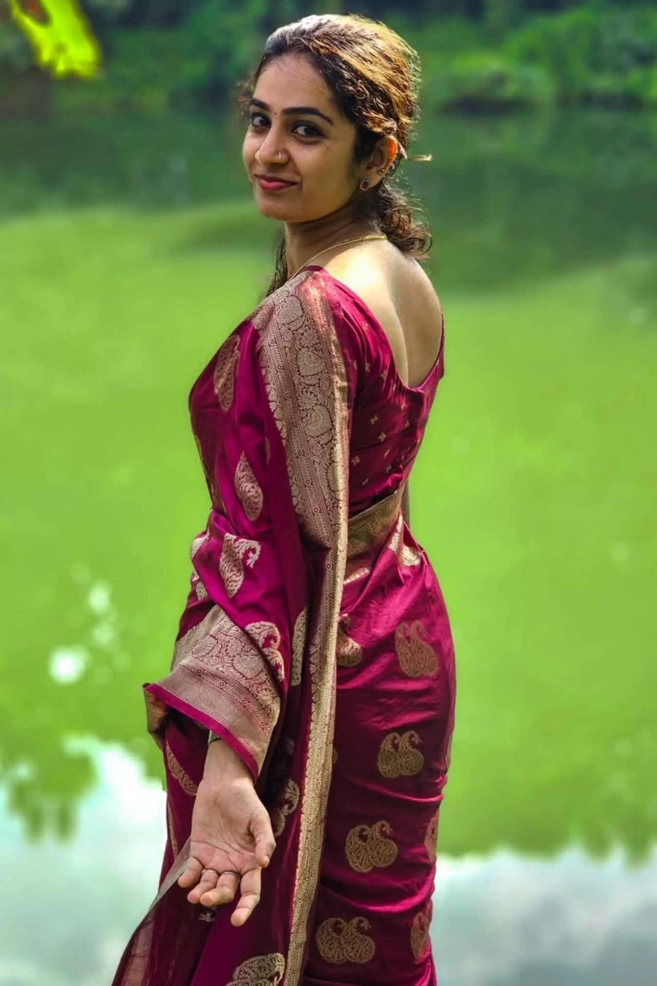 Magnificat Dark Pink Soft Silk Saree With Tremendous Blouse Piece - Image 7