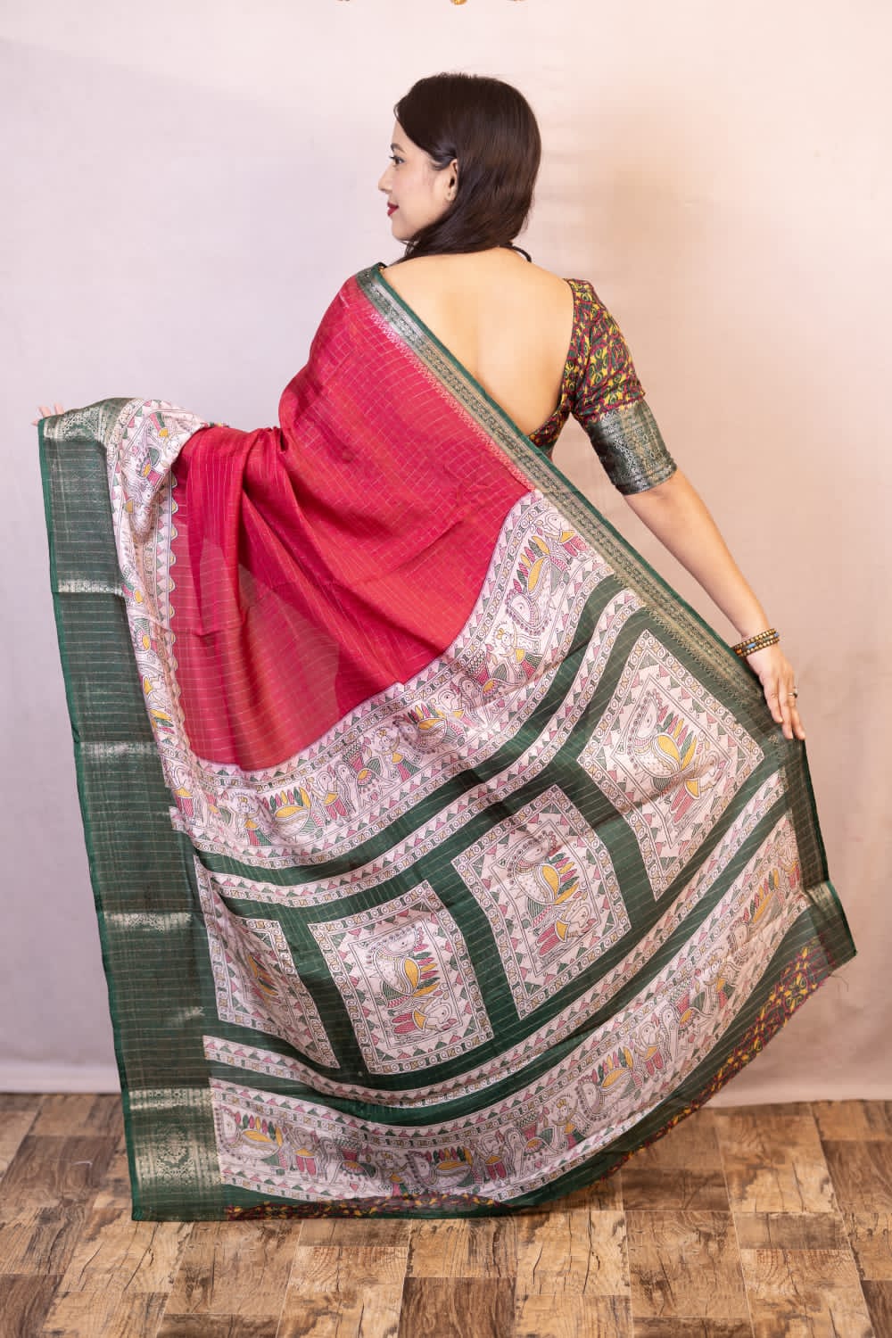 Majestic Dark Pink Digital Printed Dola Silk Saree With Fugacious Blouse Piece - Image 4