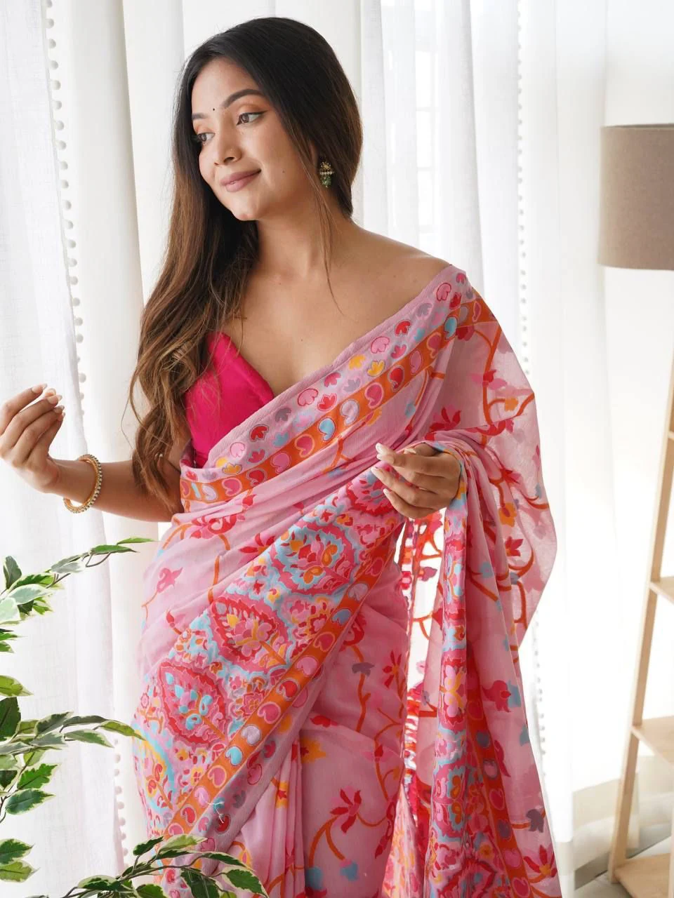 Majesty Pink Pashmina saree With Fancifull Blouse Piece - Image 2