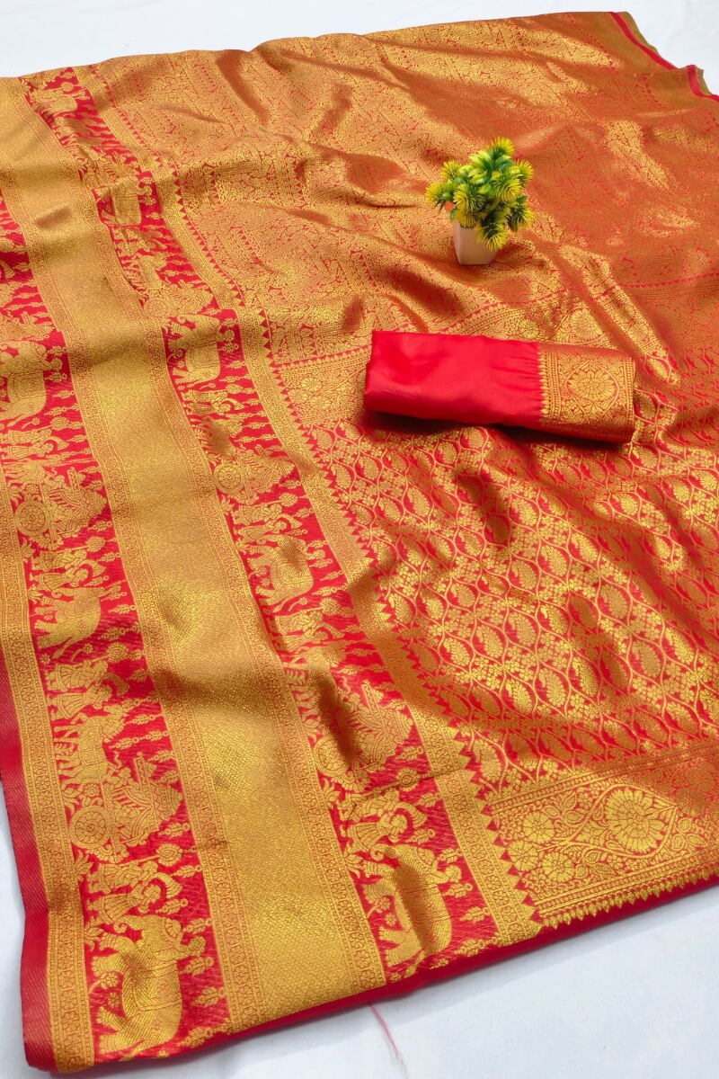 Majesty Red Pure Zari Weaving Banarasi Silk Saree With Assemblage Blouse Piece - Image 2