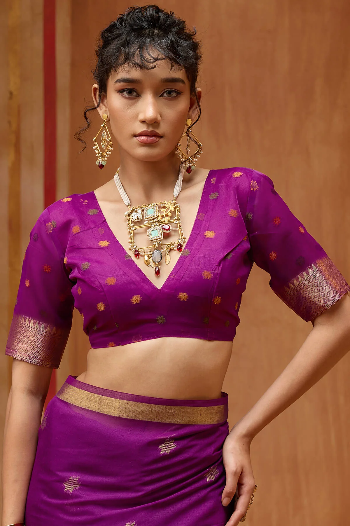 Mellifluous Purple Pure Munga Cotton Saree With Eclat Blouse Piece - Image 2