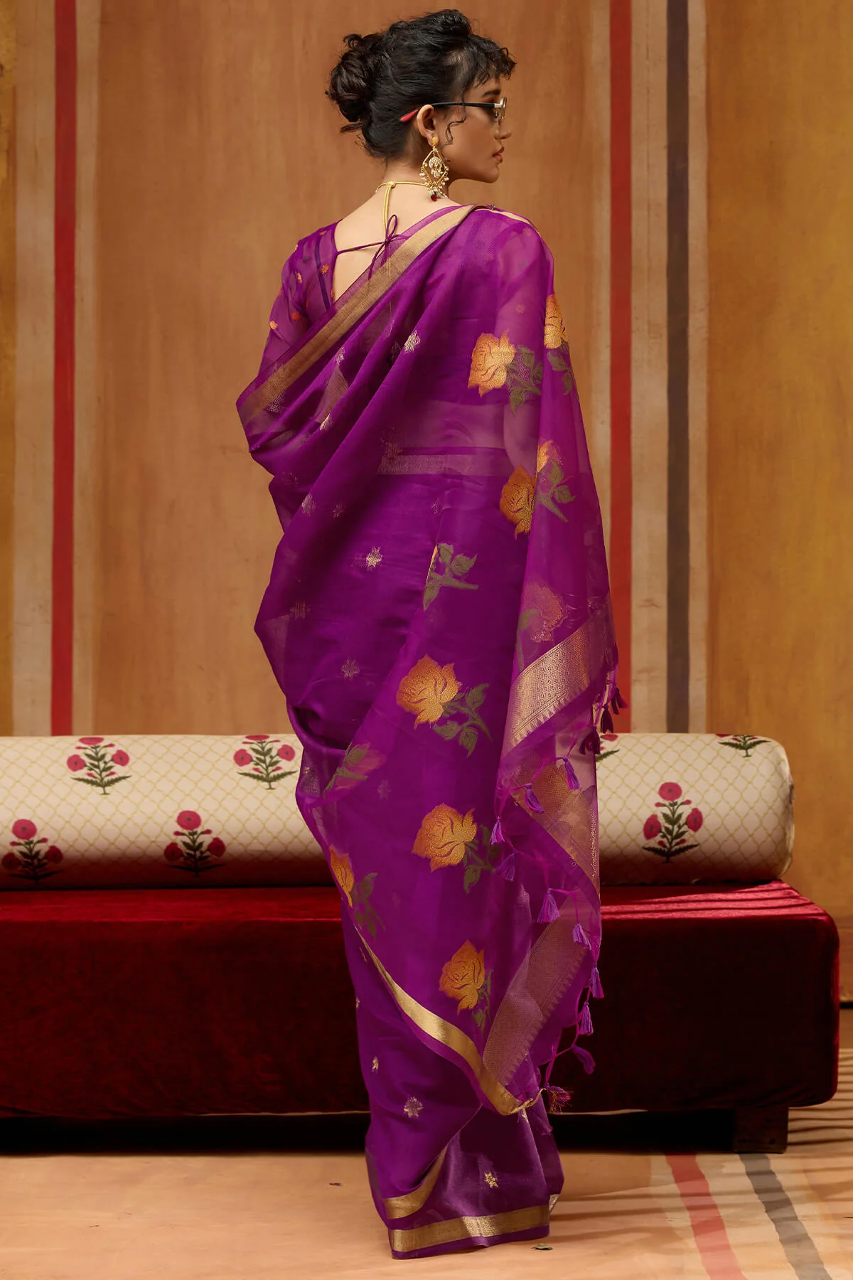 Mellifluous Purple Pure Munga Cotton Saree With Eclat Blouse Piece - Image 4