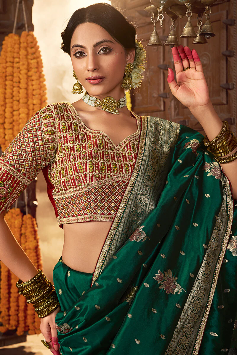 Mesmeric Dark Green Pure Viscose Dola Silk Saree With Radiant Blouse Piece - Image 2