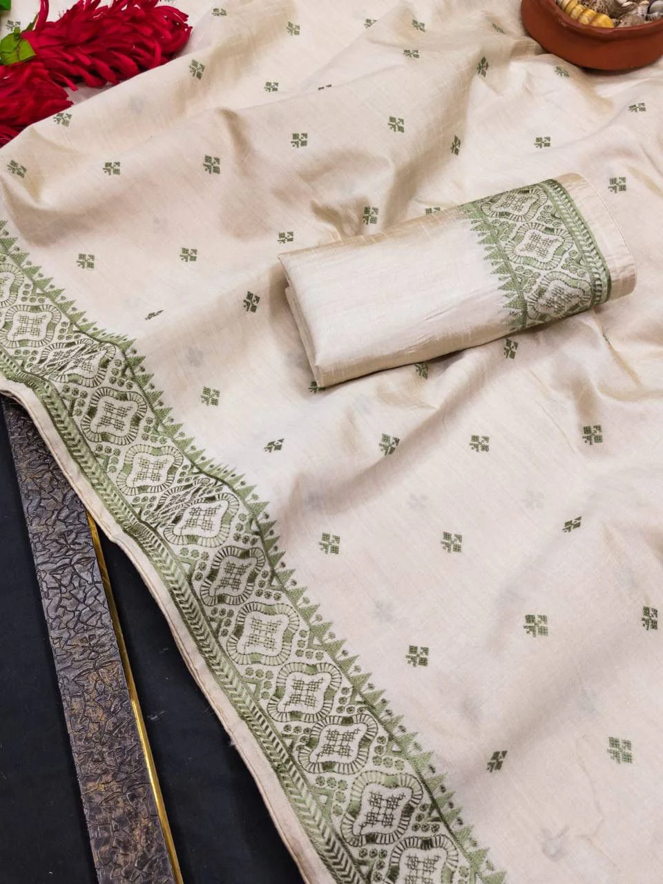 Mesmeric Off White Embroidery Work Tussar Silk Saree With Moiety Blouse Piece - Image 3