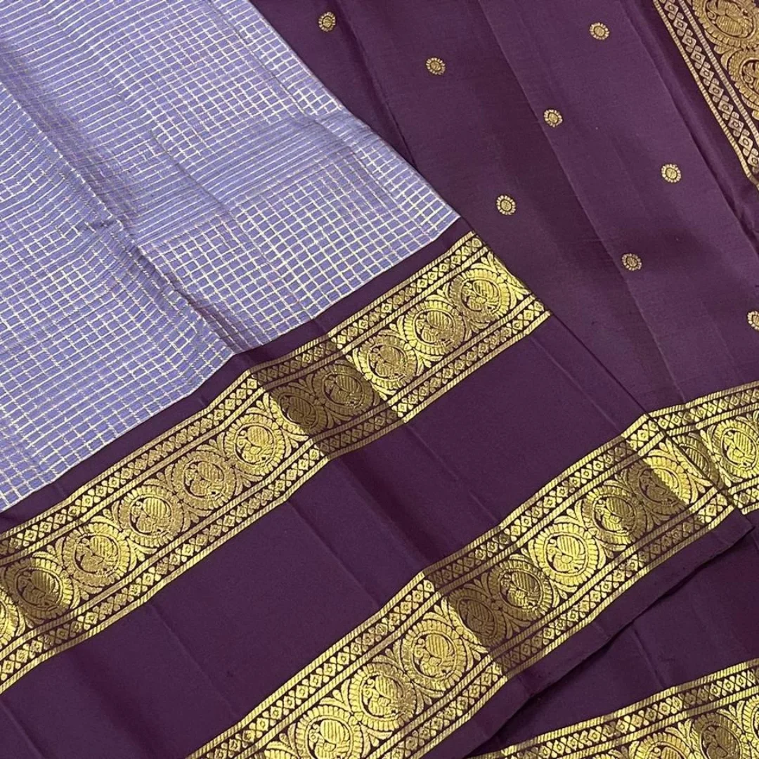 Moiety Lavender Soft Silk Saree With Transcendent  Blouse Piece - Image 4