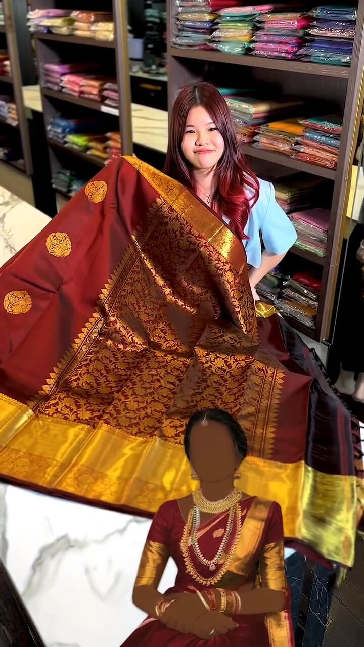 Moiety Maroon Soft Banarasi Silk Saree With Traditional Blouse Piece - Image 4