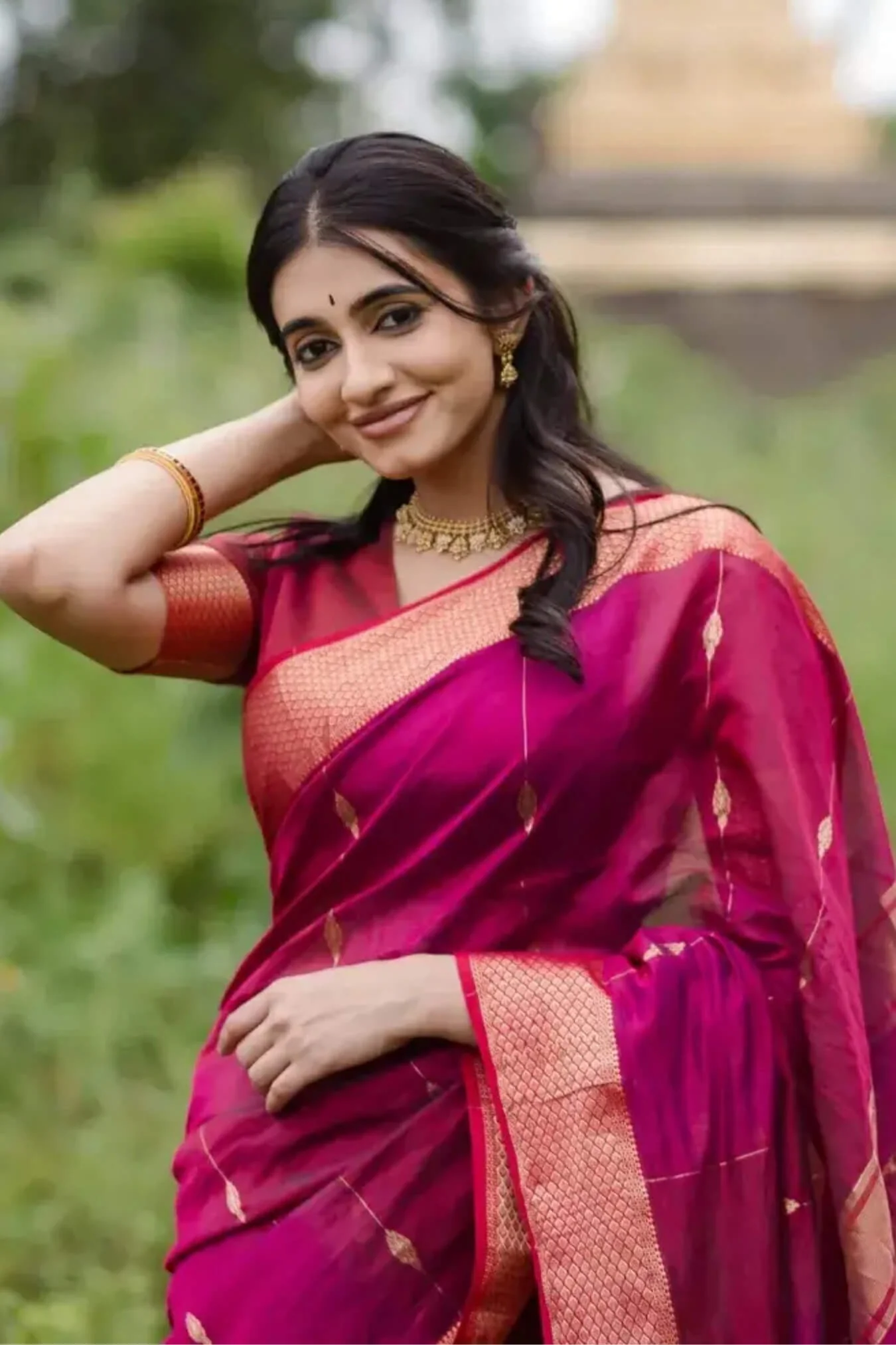 Most Flattering Dark Pink Linen Silk Saree With Desultory Blouse Piece - Image 5