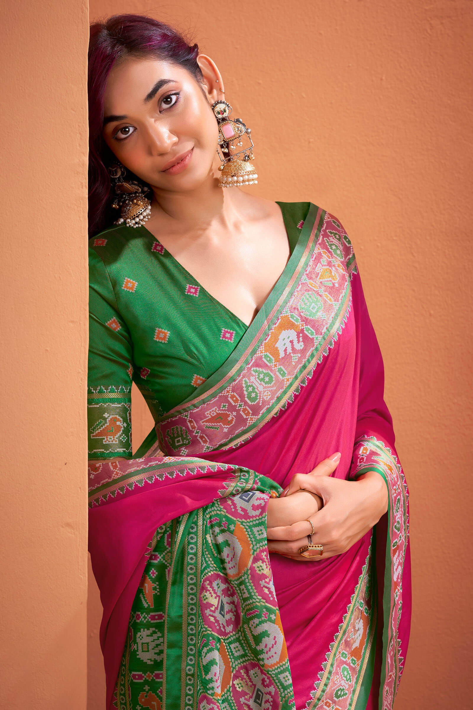 Murmurous Dark Pink Patola Silk Saree with Woebegone Blouse Piece - Image 4
