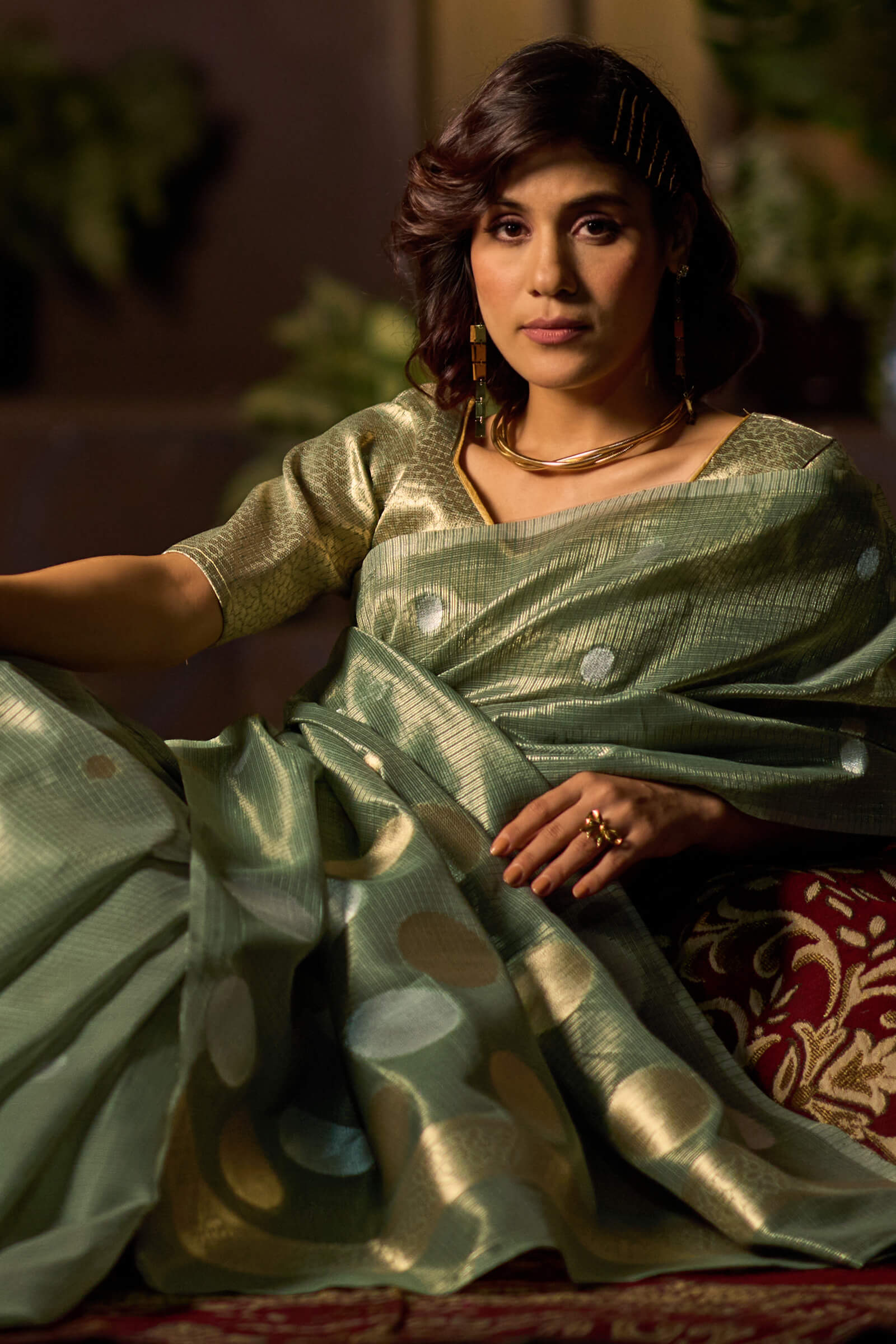 Murmurous Sea Green Soft Banarasi Tissue Silk Saree With Enticing Blouse Piece - Image 2