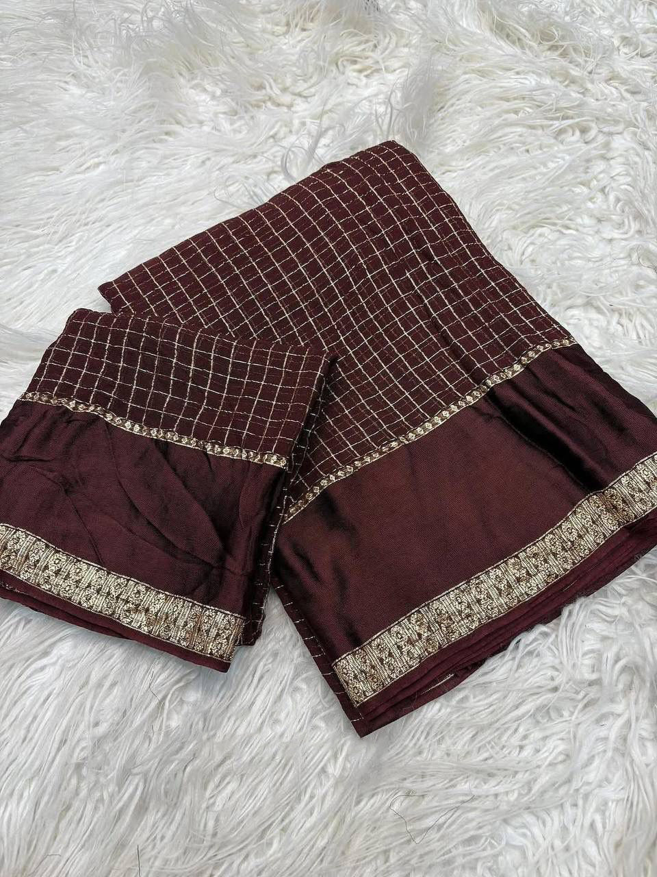 Nebula Brown Banarasi Viscose Silk Saree With Lissome Blouse Piece - Image 2