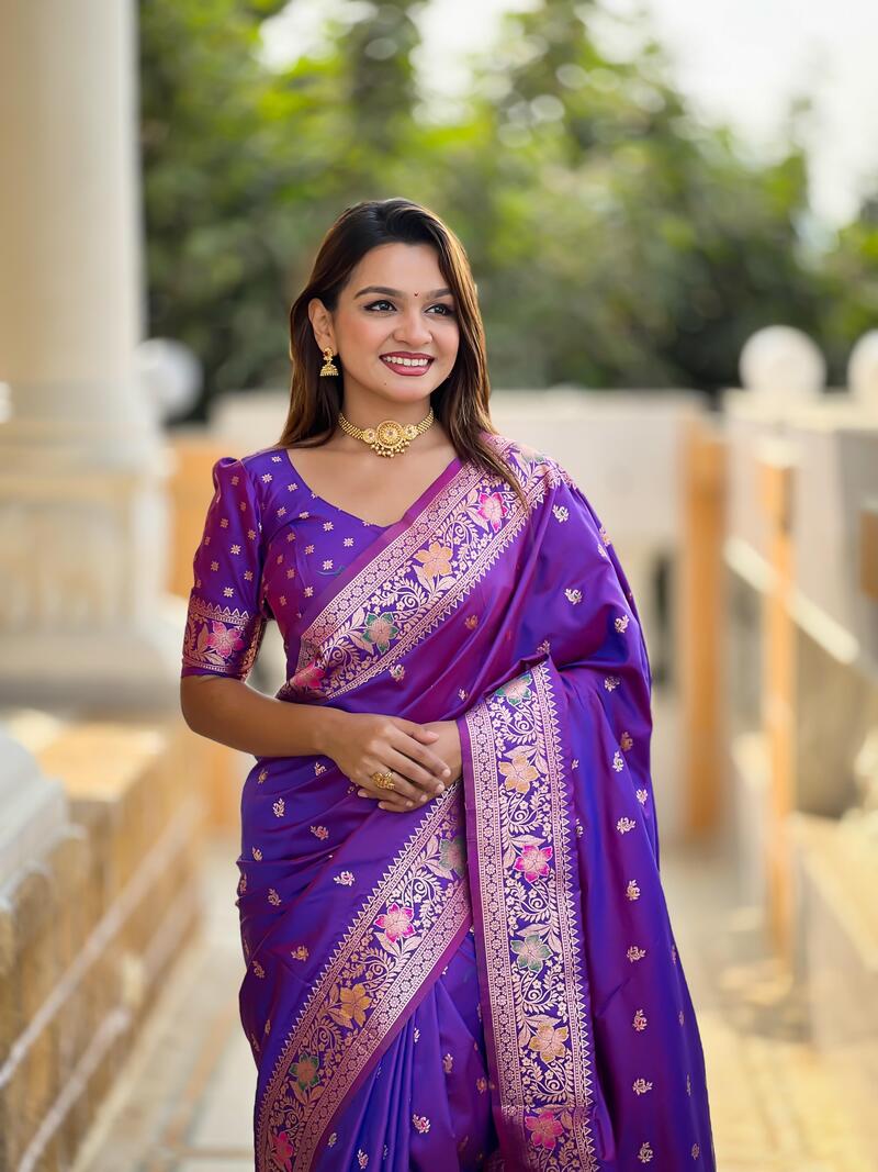 Nebula Purple Soft Banarasi Silk Saree With Scrupulous Blouse Piece - Image 2
