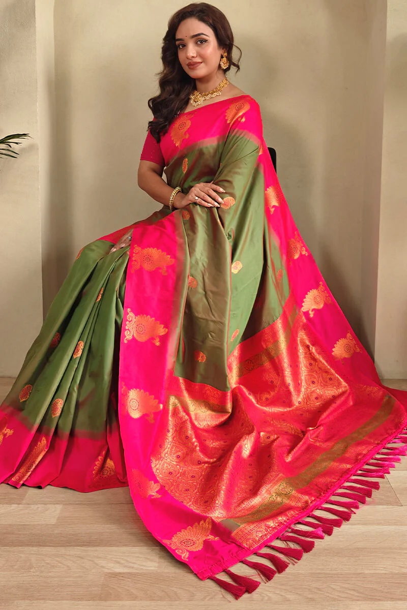 Nectarous Green Soft Banarasi Silk Saree With Imaginative Blouse Piece - Image 2