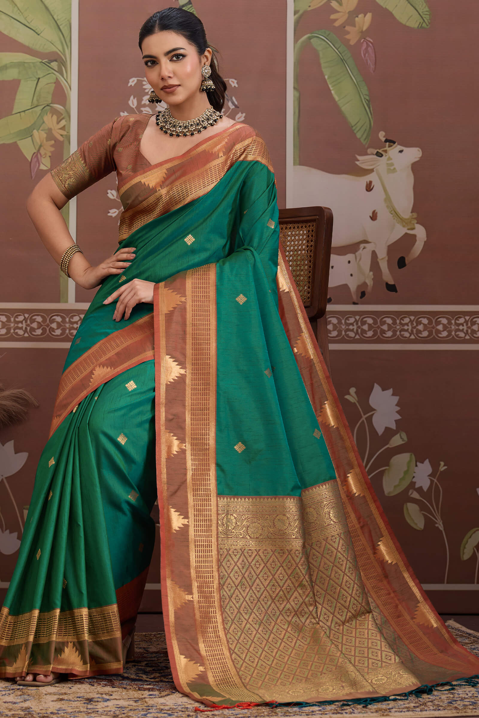 Nemesis Green Banarasi Tussar Silk Saree With Vivacious Blouse Piece - Image 3