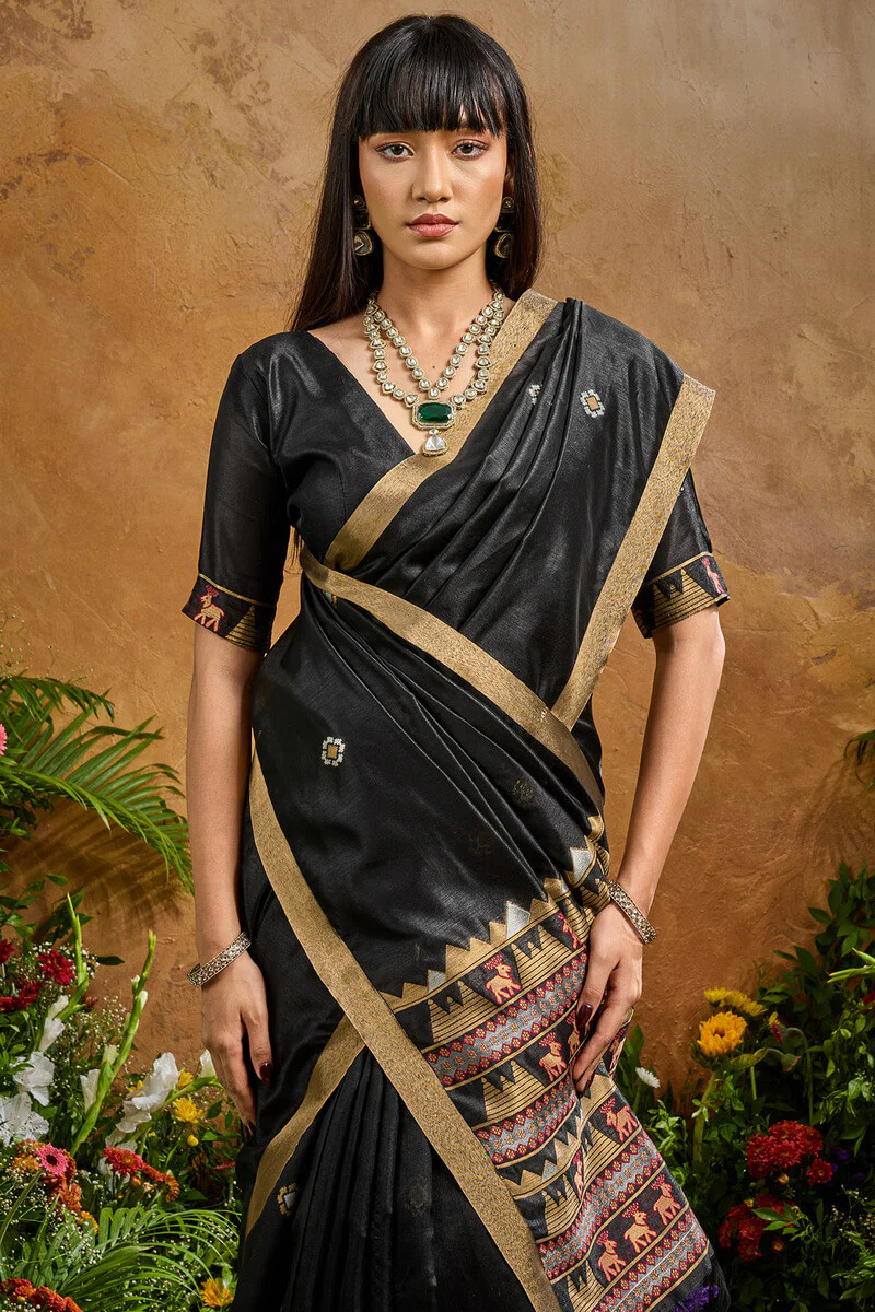 Opulent Black Banarasi Tussar Silk Saree With Nectarous Blouse Piece - Image 2