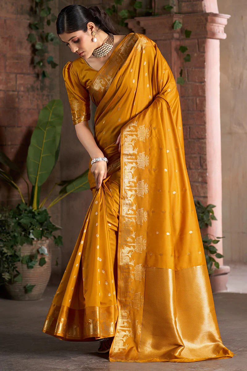Opulent Mustard Pure Zari Weaving Banarasi Silk Saree With Lassitude Blouse Piece - Image 4