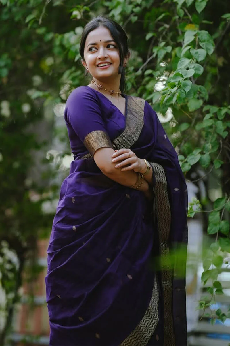 Opulent Purple Cotton Silk Saree With Radiant Blouse Piece - Image 2