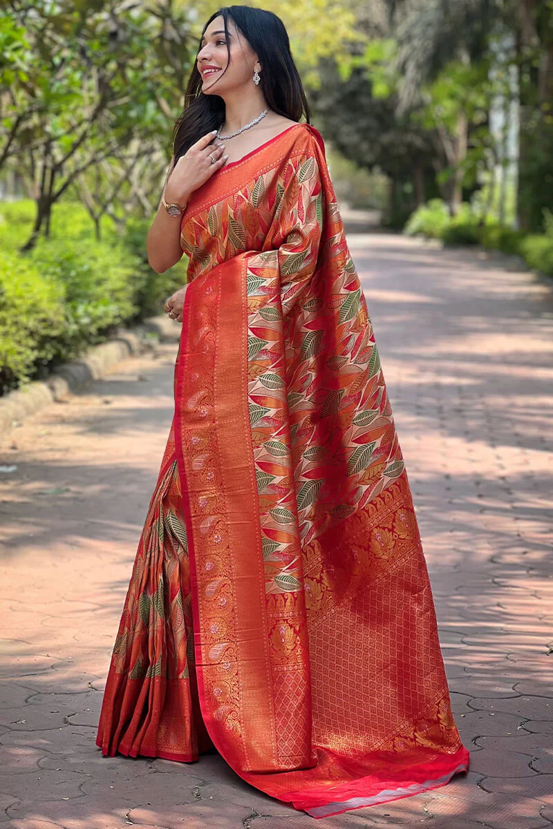 Opulent Red Kanjivaram Silk Saree With Mesmeric Blouse Piece - Image 3
