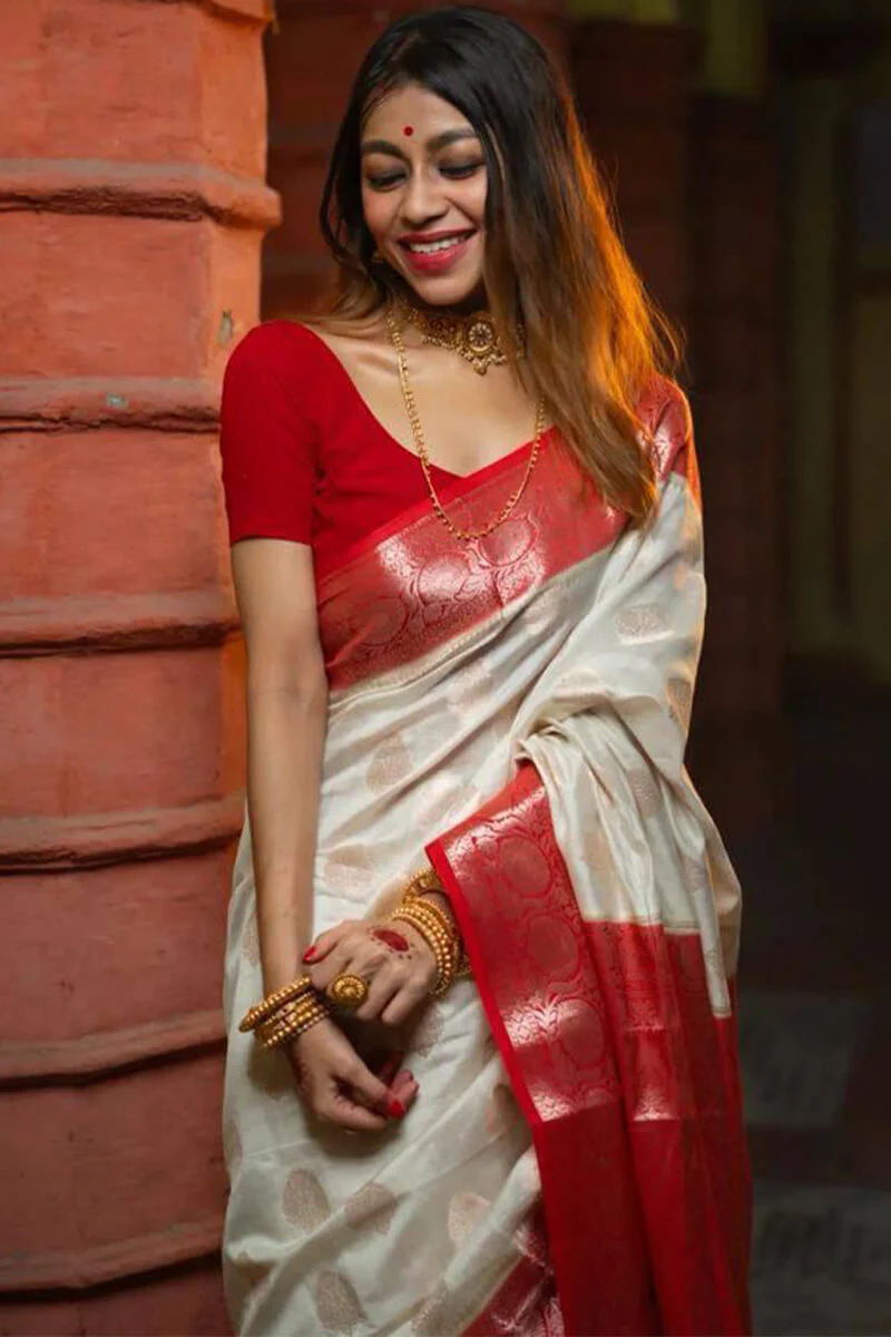 Outstanding Off White Soft Silk Saree With Twirling Blouse Piece - Image 2