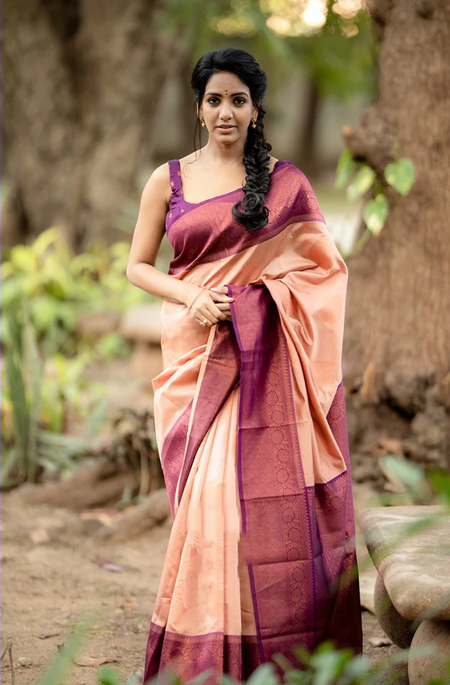 Outstanding Peach Soft Silk Saree With Intricate Blouse Piece - Image 4