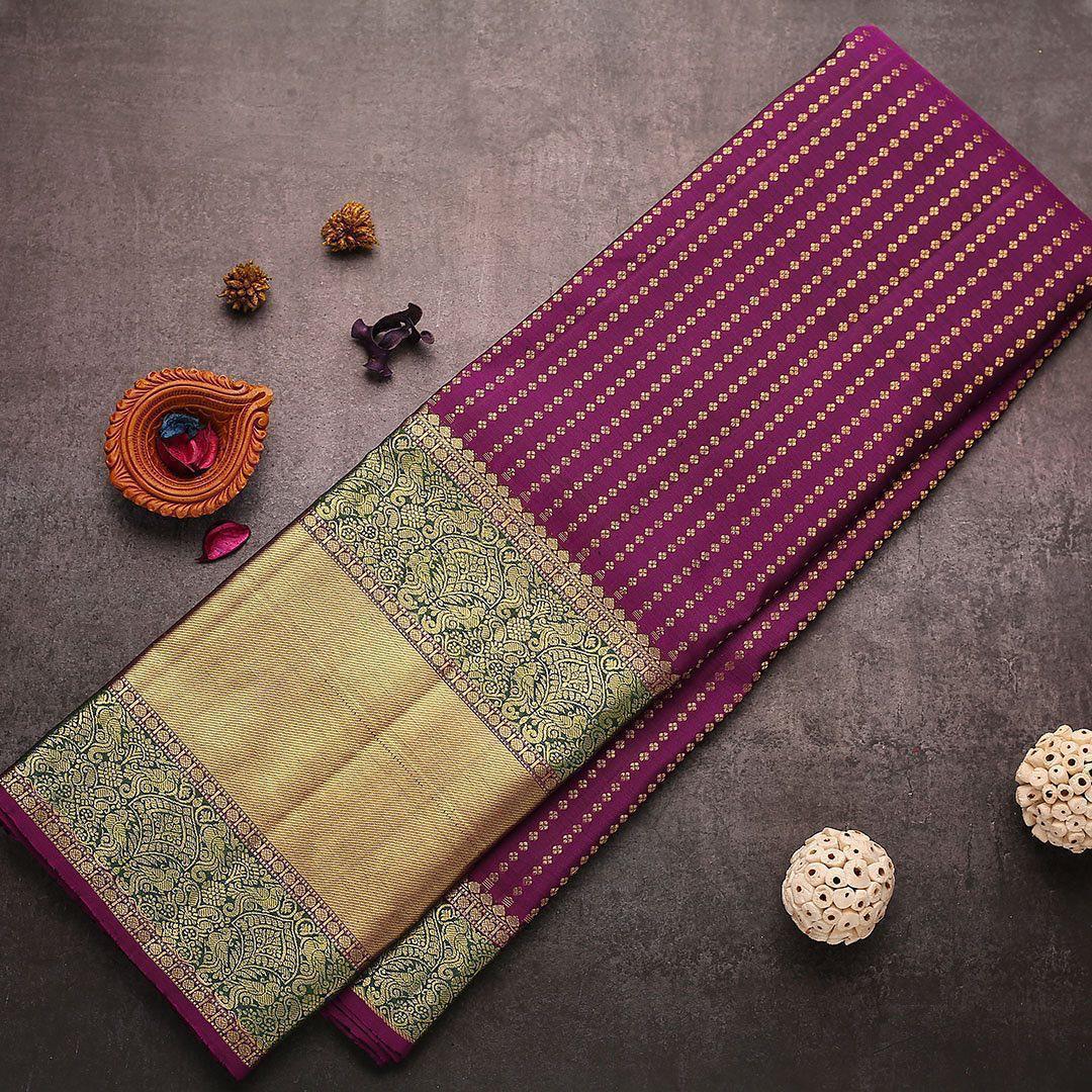 Outstanding Purple Soft Banarasi Silk Saree With Dazzling Blouse Piece - Image 4