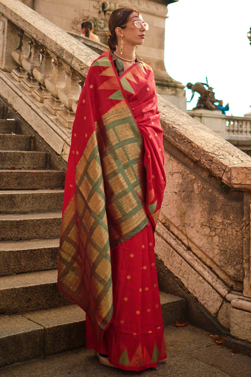 Outstanding Red Soft Banarasi Silk Saree With Girlish Blouse Piece - Image 3