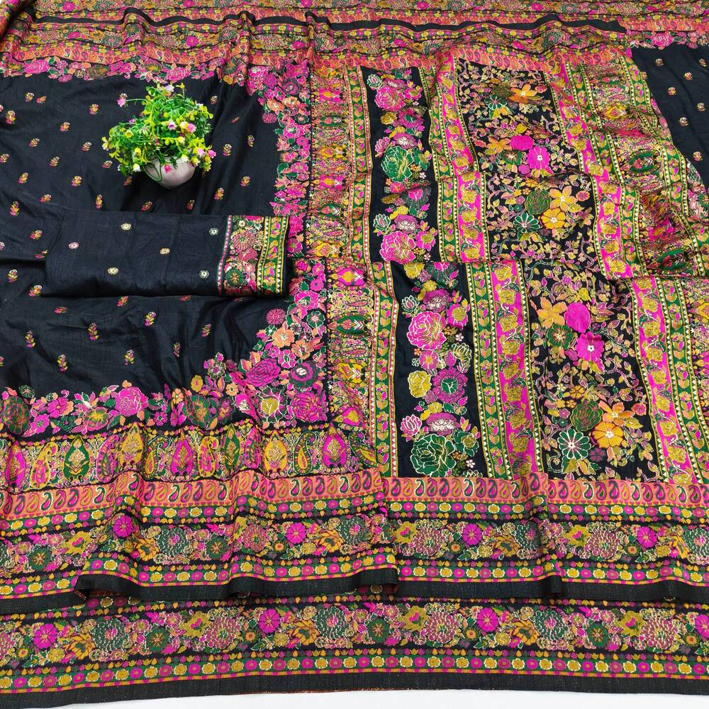Palimpsest Black Nylon Dola Pashmina Saree With Classy Blouse Piece - Image 4
