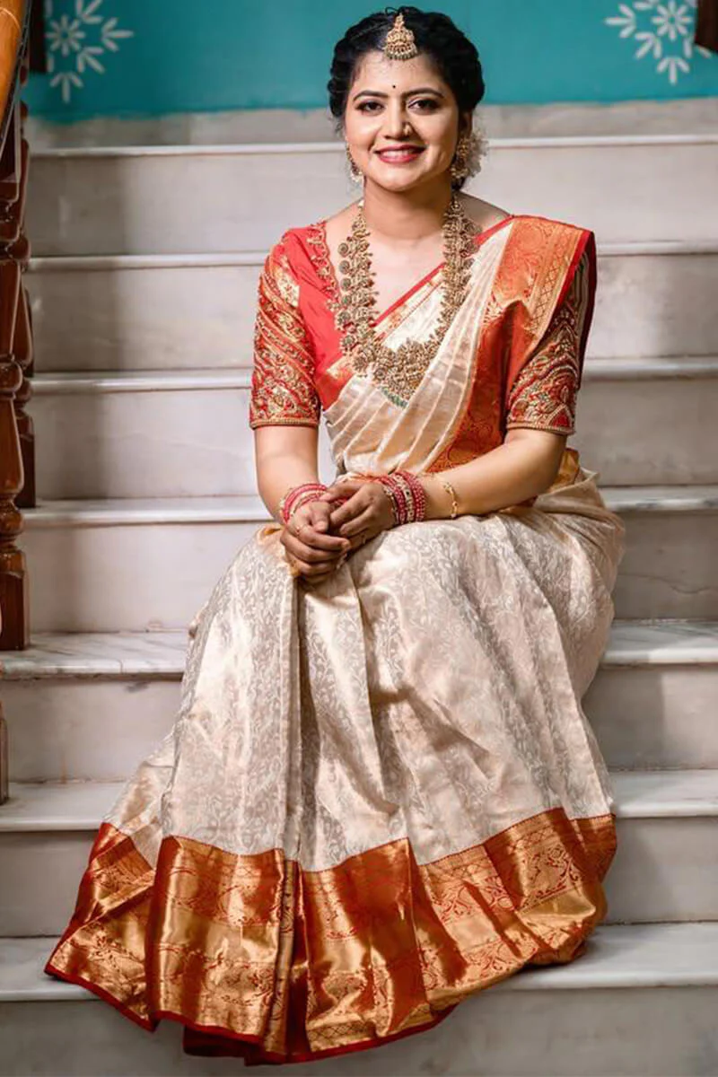 Palimpsest Off White Soft Silk Saree With Gossamer Blouse Piece - Image 3