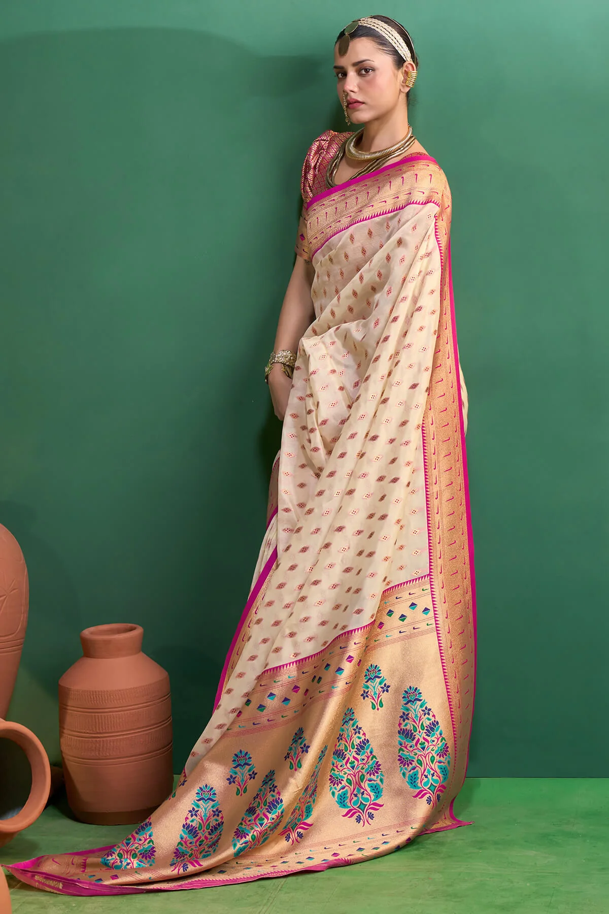 Panoply Beige Organza Paithani Silk Saree With Forbearance Blouse Piece - Image 5