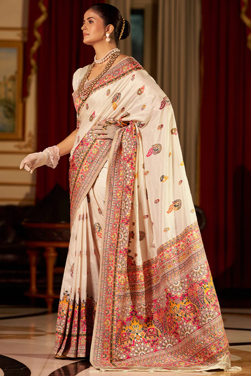 Petrichor Beige Pashmina Saree With Outstanding Blouse Piece - Image 3