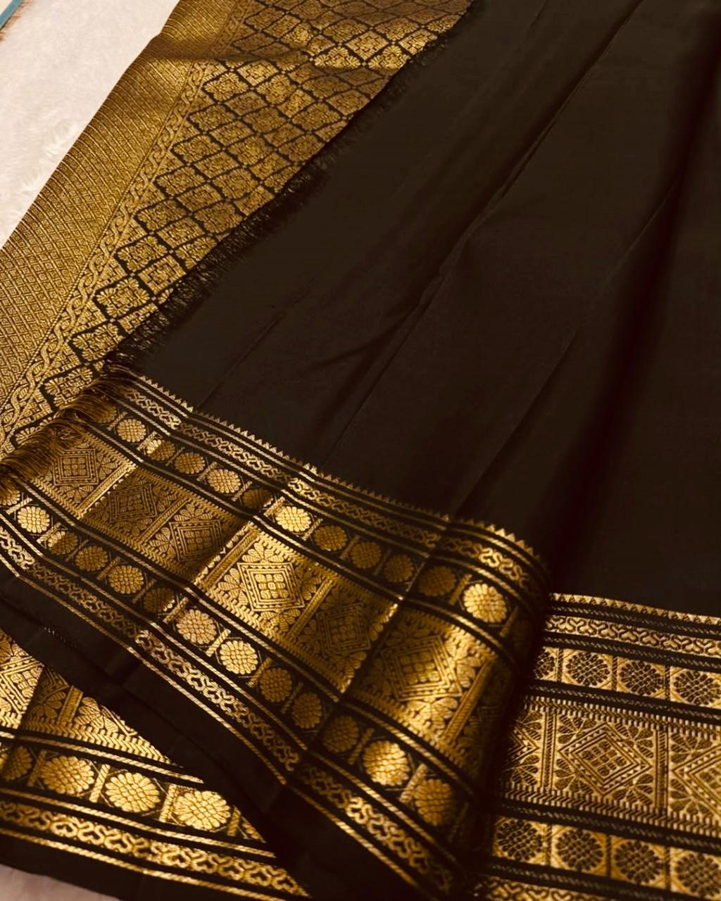 Petrichor Black Soft Banarasi Silk Saree With Delectable Blouse Piece - Image 3