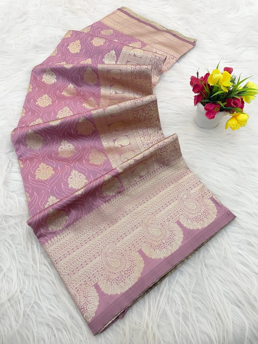Petrichor Pink Soft Silk Saree With Quintessential Blouse Piece - Image 2