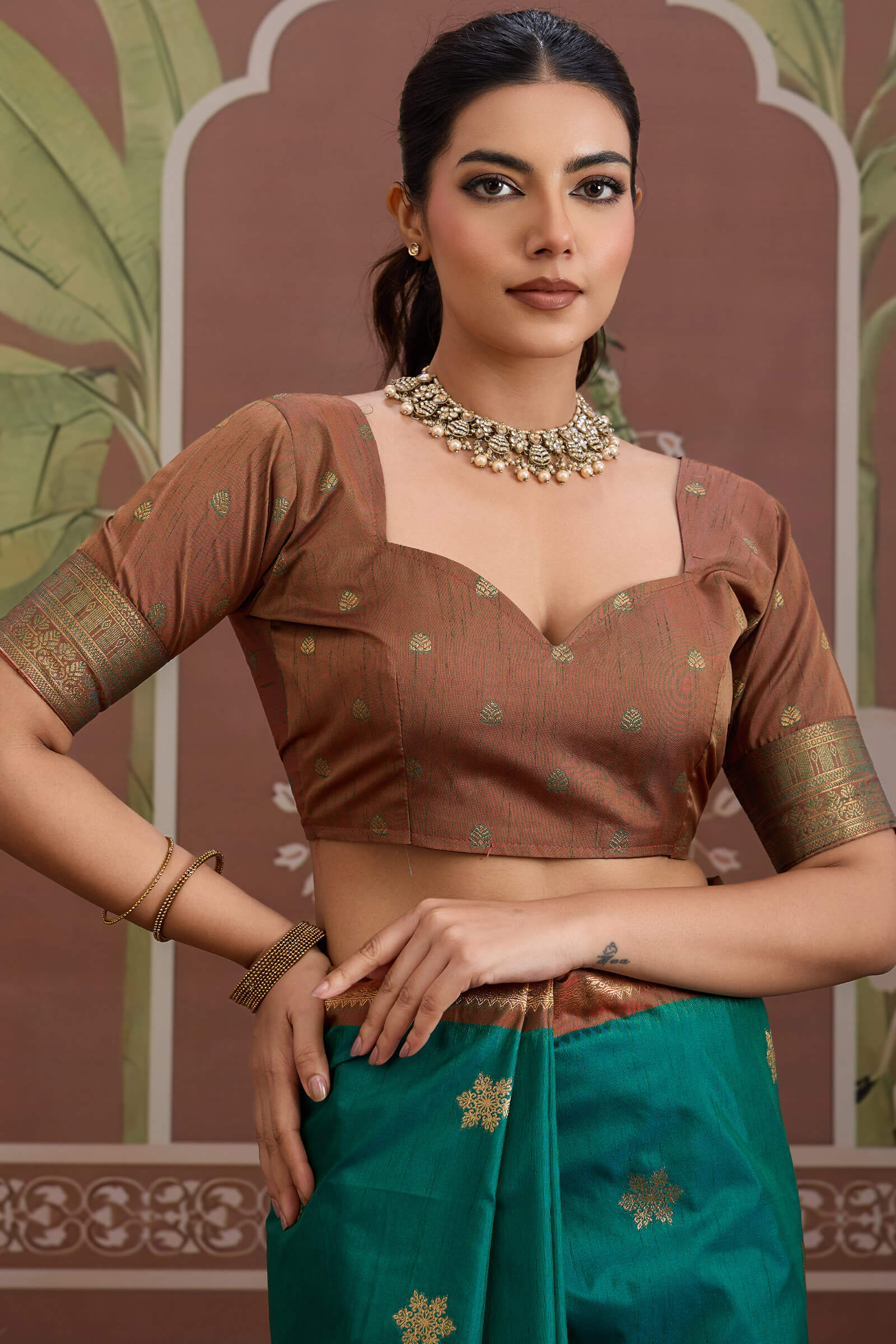 Petrichor Rama Banarasi Tussar Silk Saree With Verdant Blouse Piece - Image 4