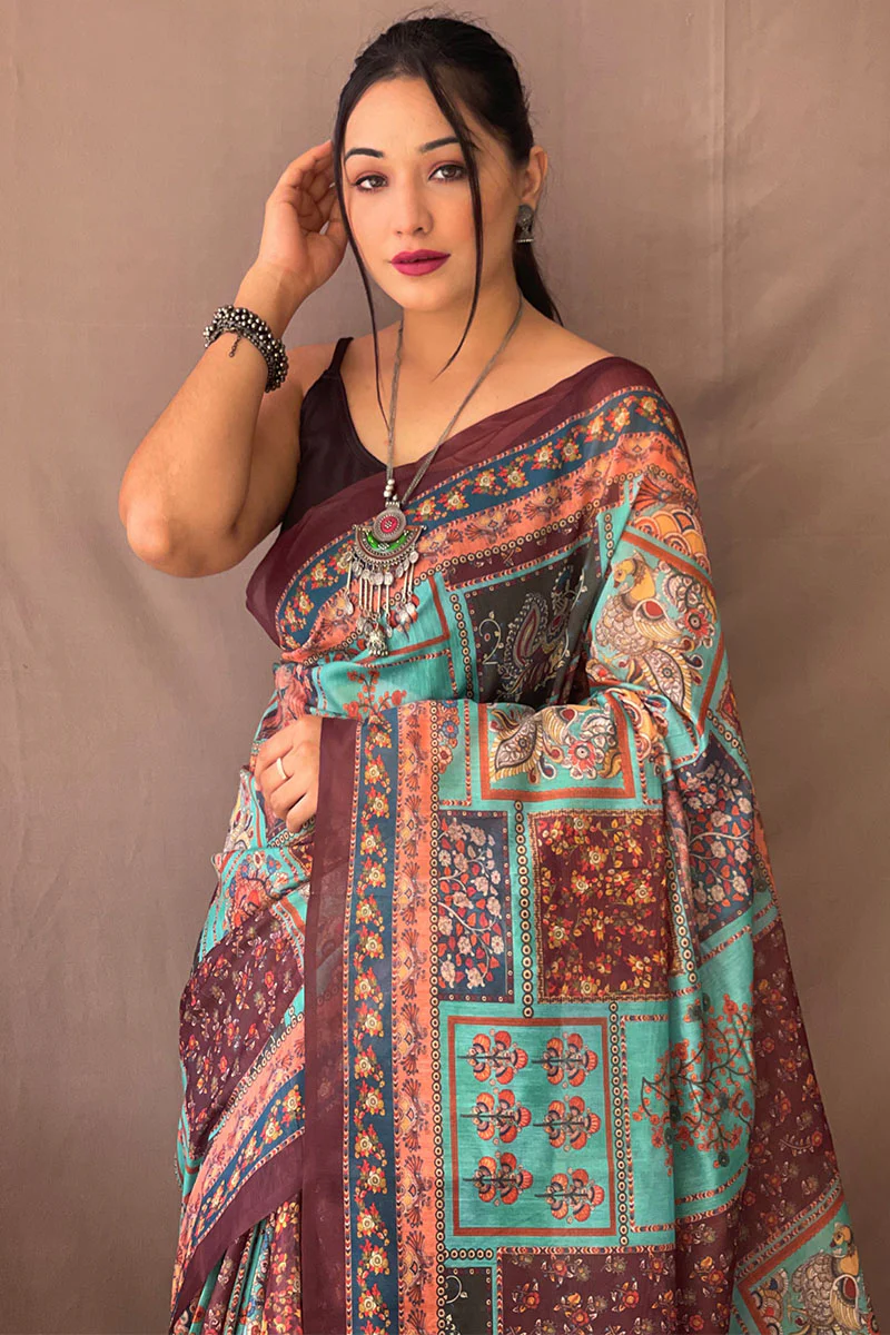 Piquant Firozi Kalamkari Printed Saree With Rhapsody Blouse Piece - Image 2
