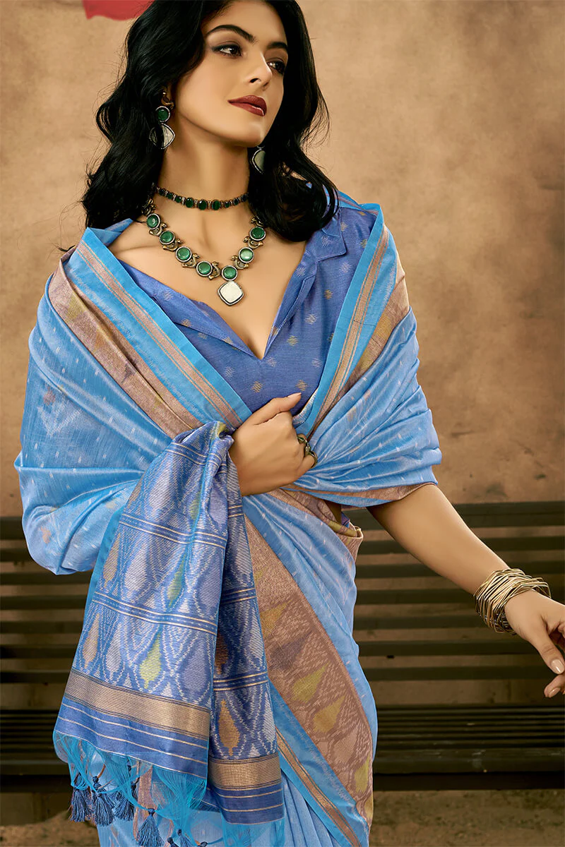 Pleasurable Firozi Soft Banarasi Silk Saree With Dazzling Blouse Piece - Image 2