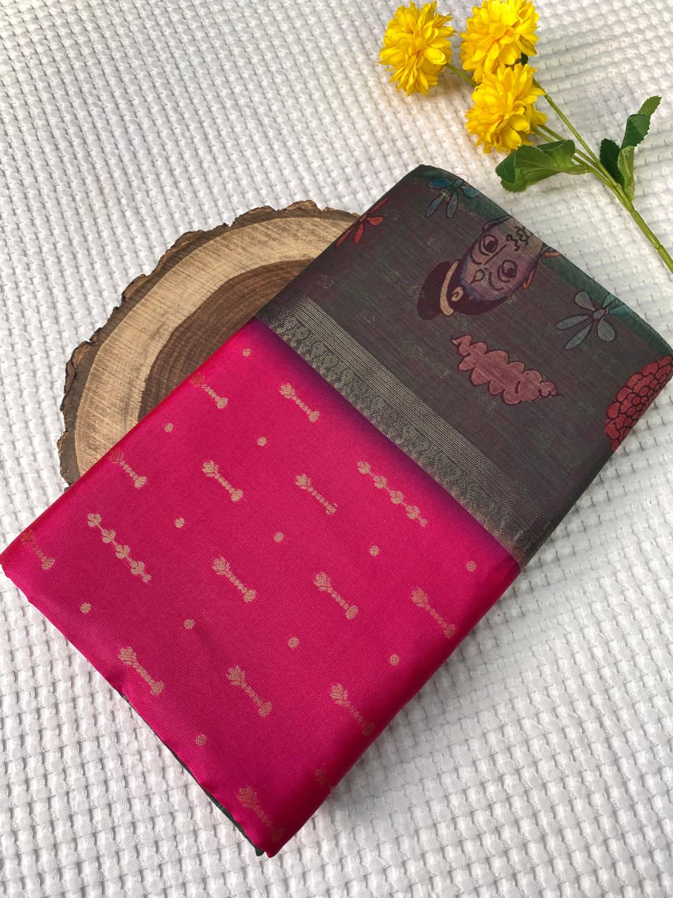 Posh Dark Pink Soft Chanderi Silk Printed Saree With Serendipity Blouse Piece - Image 3
