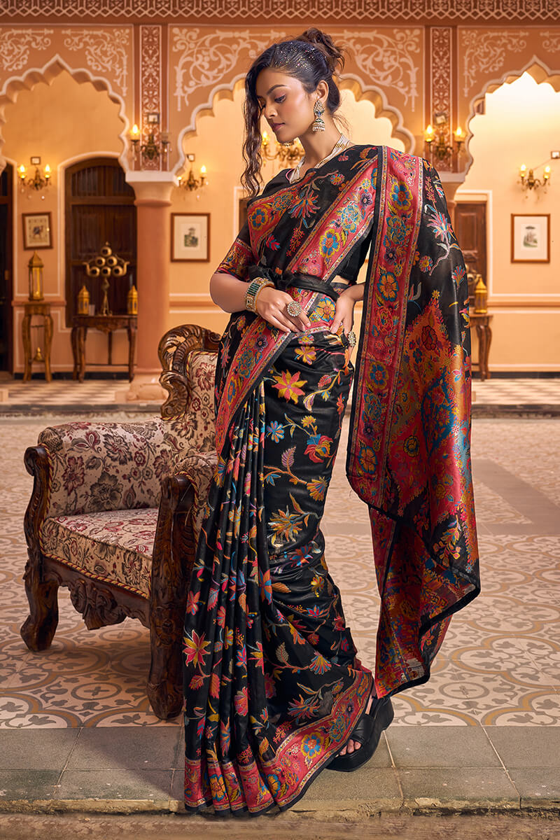 Precious Black Linen Silk Saree With Blooming Blouse Piece - Image 8