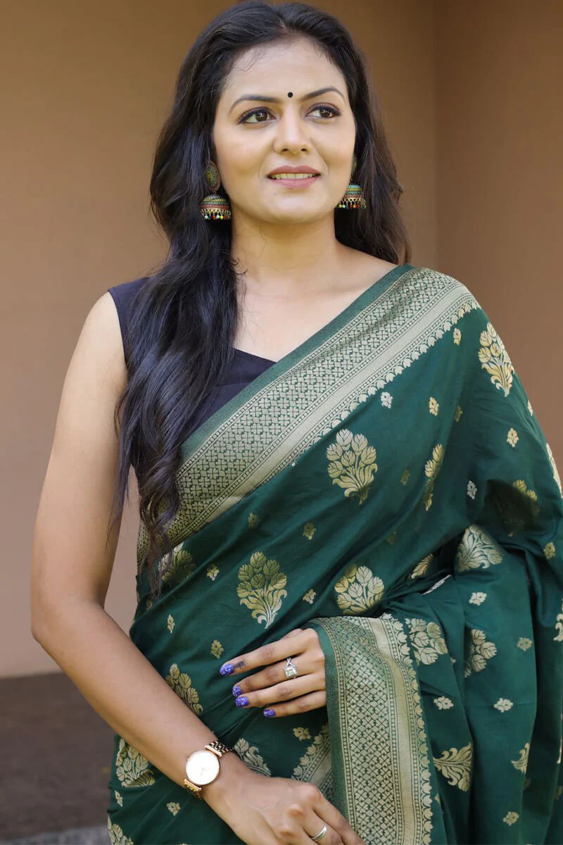 Precious Dark Green Soft Banarasi Silk Saree With Sophisticated Blouse Piece - Image 2