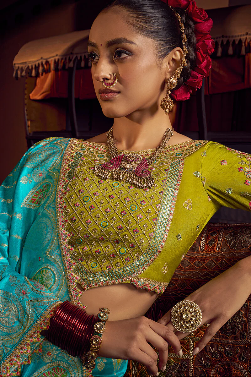 Precious Firozi Pure Viscose Dola Silk Saree With Blooming Blouse Piece - Image 2