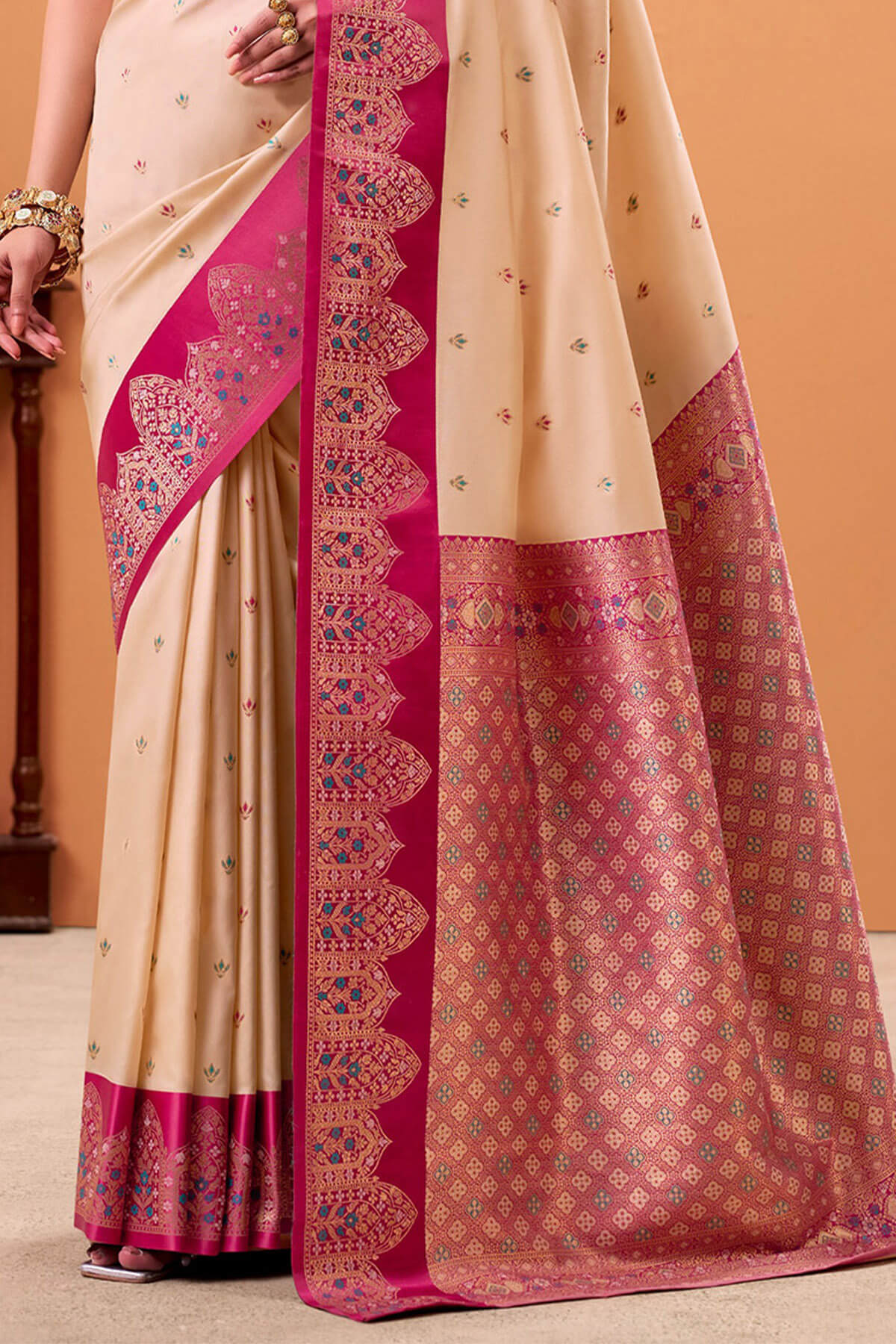 Prettiest Beige Banarasi Satin Silk Saree With Winsome Blouse - Image 4