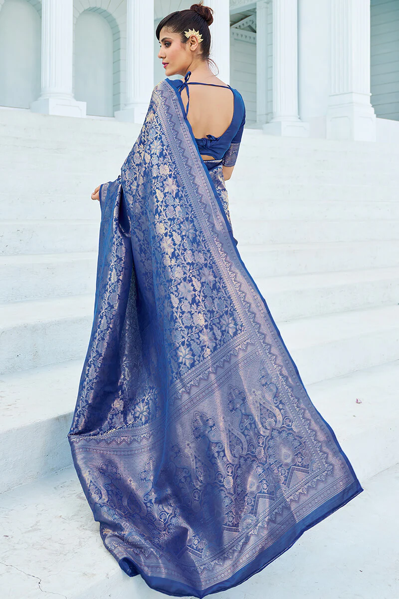 Pretty Blue Kanjivaram Silk Saree With Innovative Blouse Piece - Image 5